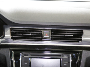 2018230TSI DSGm п؅^