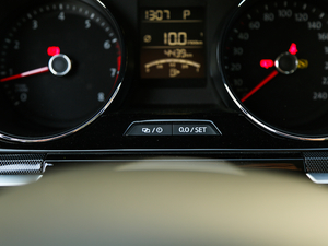 2018230TSI DSGA п؅^