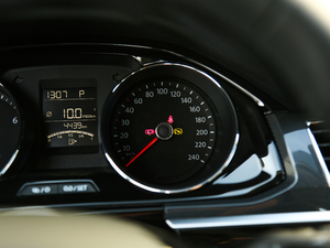 2018230TSI DSGA п؅^