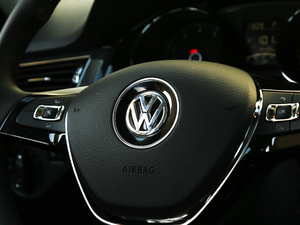 2018230TSI DSGA п؅^