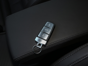 2018款1.8TSI 豪华型 车钥匙