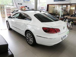 2018款2.0TSI 豪华型 左后45度