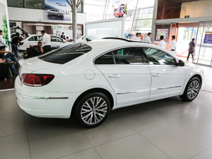 2018款2.0TSI 豪华型 整体外观