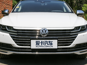 2019款380TSI 曜颜版 国V 中网
