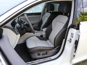 2019款380TSI 曜颜版 国V 主驾驶座椅