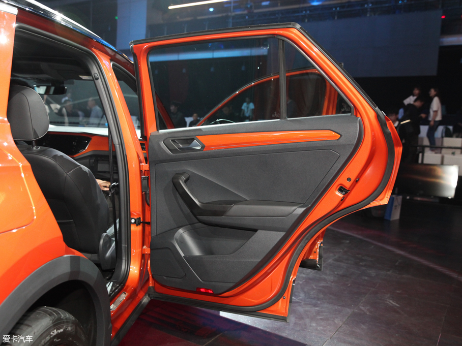 2018T-ROC̽ 280TSI DSGA