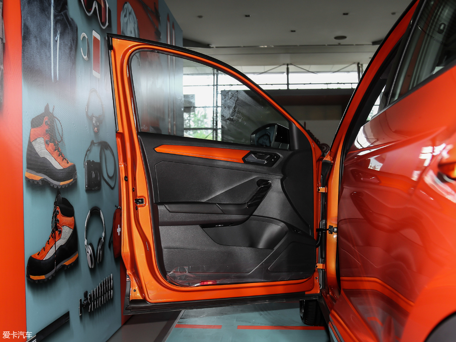 2018T-ROC̽ 280TSI DSG(q)A