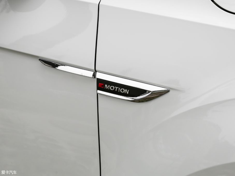 2018T-ROC̽ 280TSI DSG(q)A