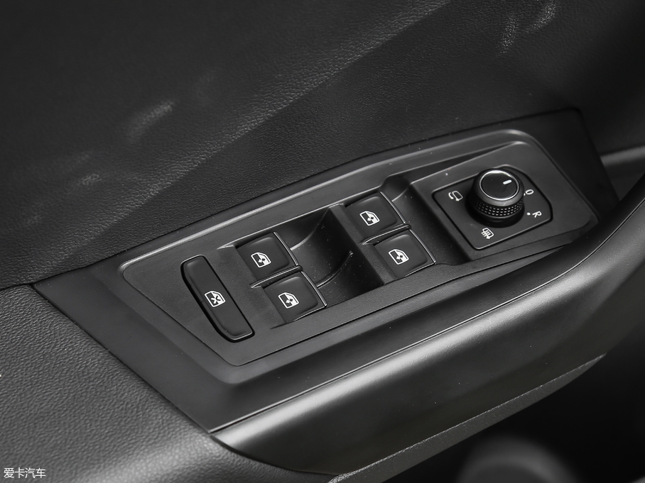 2018T-ROC̽ 280TSI DSGA