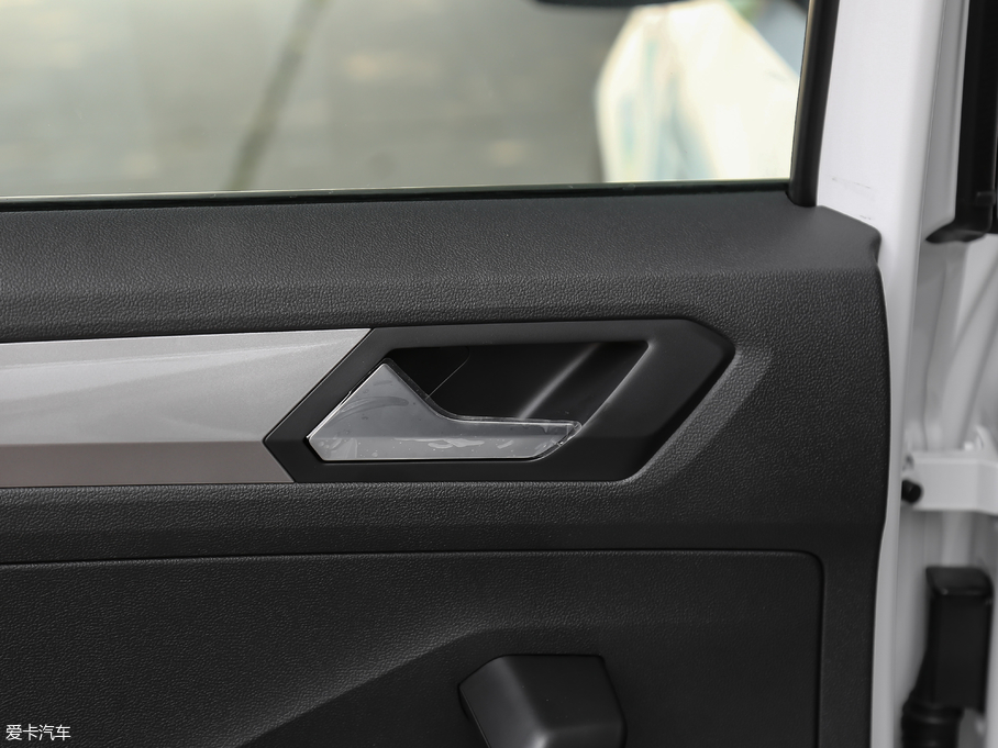 2018T-ROC̽ 280TSI DSG(q)M(jn)ȡ