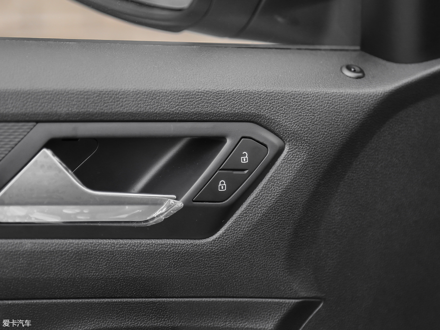 2018T-ROC̽ 230TSI DSGr