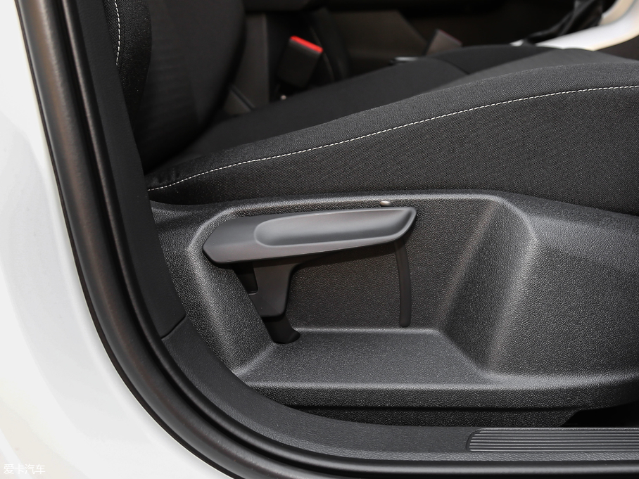 2018T-ROC̽ 230TSI DSGr