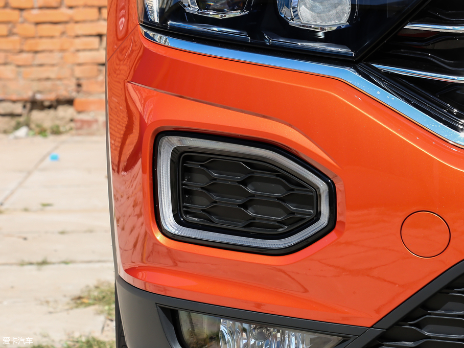 2018T-ROC̽ 230TSI DSGMȡ