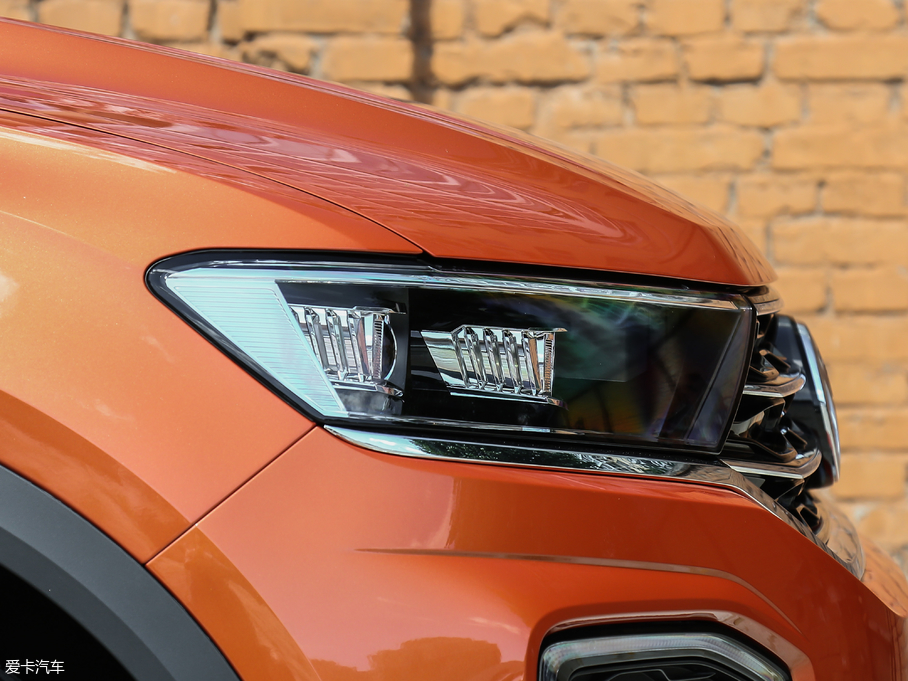 2018T-ROC̽ 230TSI DSGMȡ