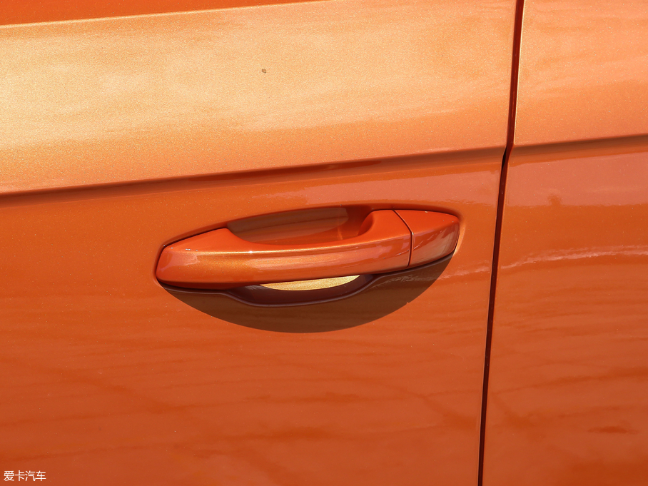 2018T-ROC̽ 230TSI DSGMȡ