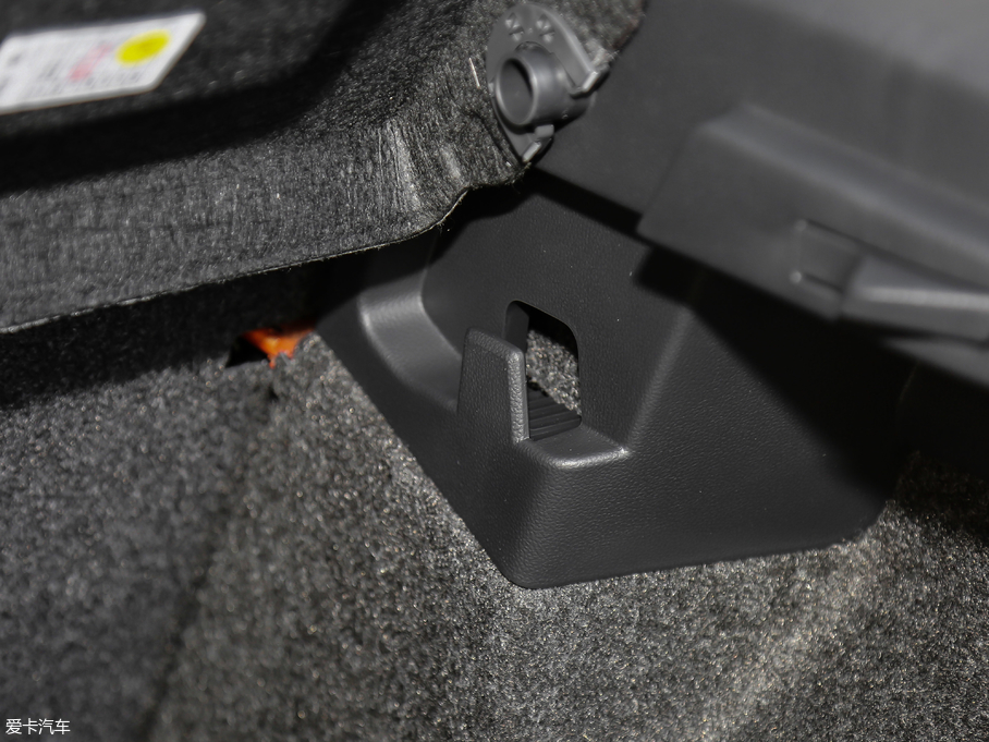 2018T-ROC̽ 230TSI DSGMȡ