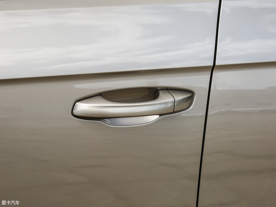 2018T-ROC̽ 280TSI DSG(q)M(jn)ȡ