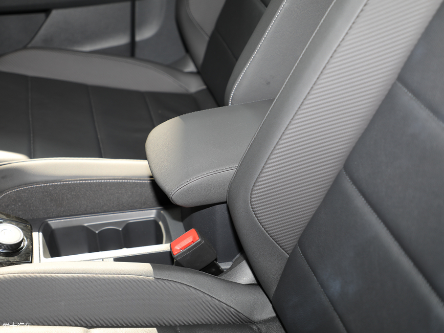 2018T-ROC̽ 280TSI DSGA