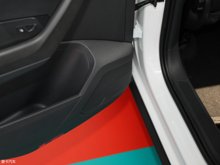 2018T-ROC̽ 280TSI DSGA