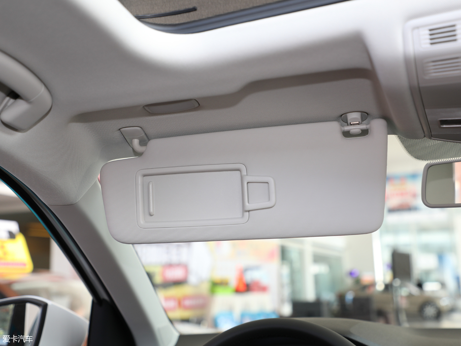 2018T-ROC̽ 280TSI DSG(q)A