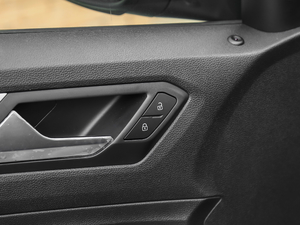 2018280TSI DSG(q)Mȡ g