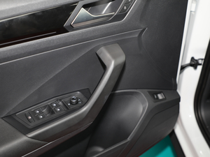 2018280TSI DSG(q)A g