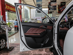 2018款1.5L 自动炫智版 驾驶位车门