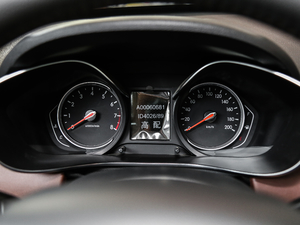 2018款1.5L 自动炫智版 仪表