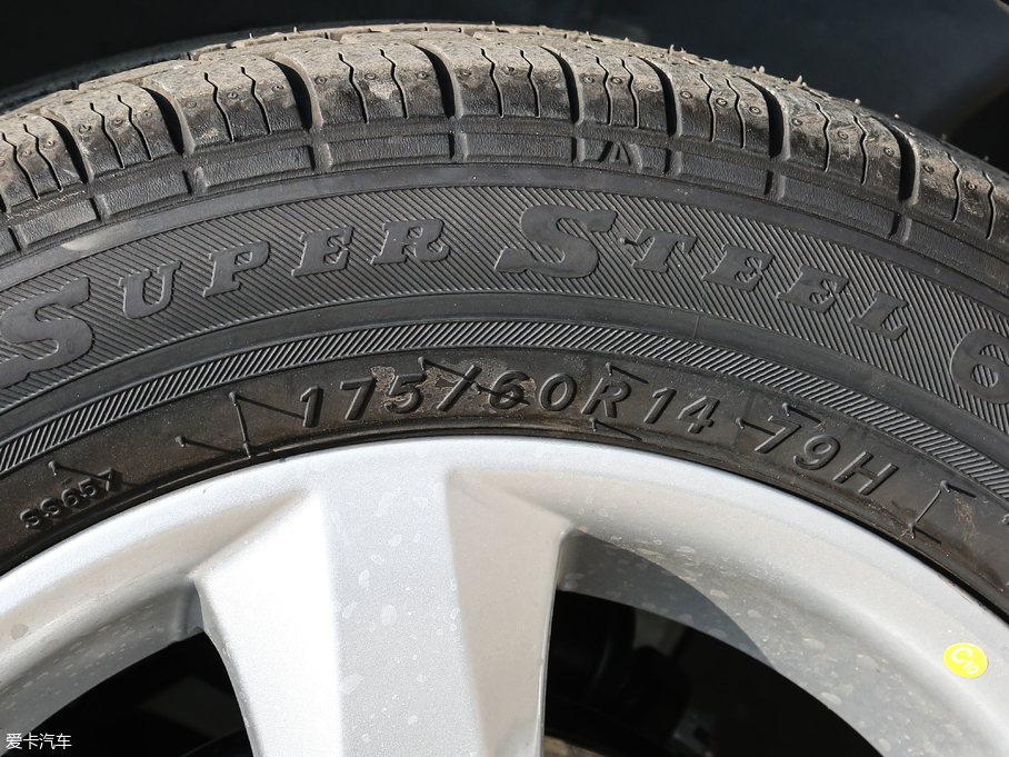 2019����ӱ�����X5 1.4L �քӾ�Ӣ��