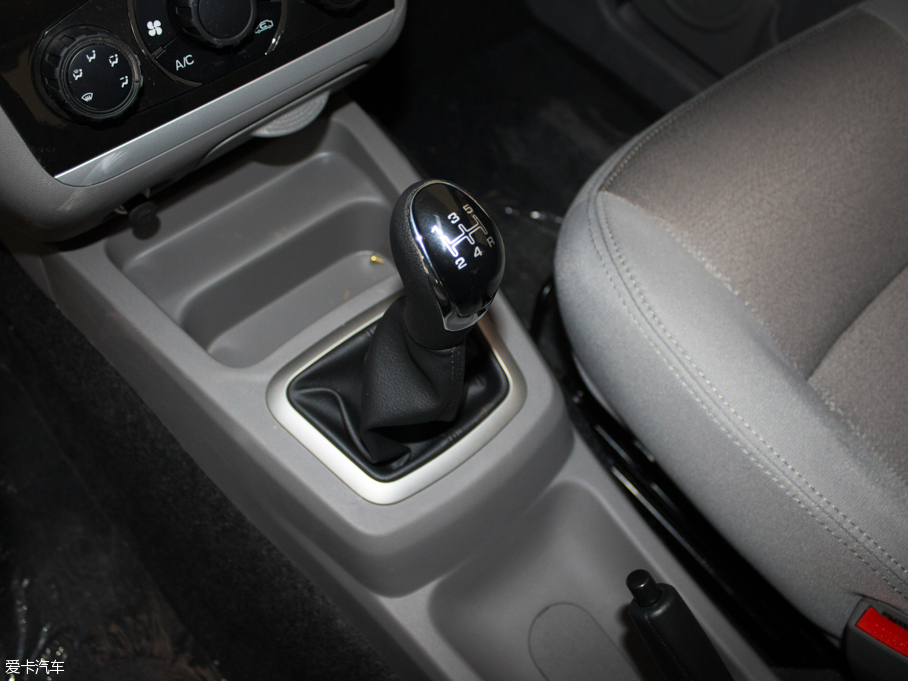 2015�����M50 1.4L �քӽ���œ