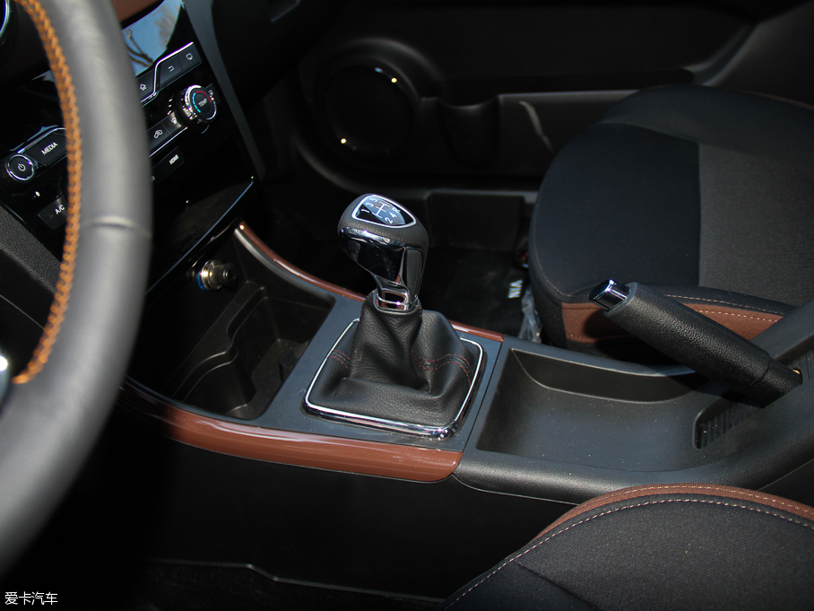 2016�����Q25 1.5L �քӘ��۰�