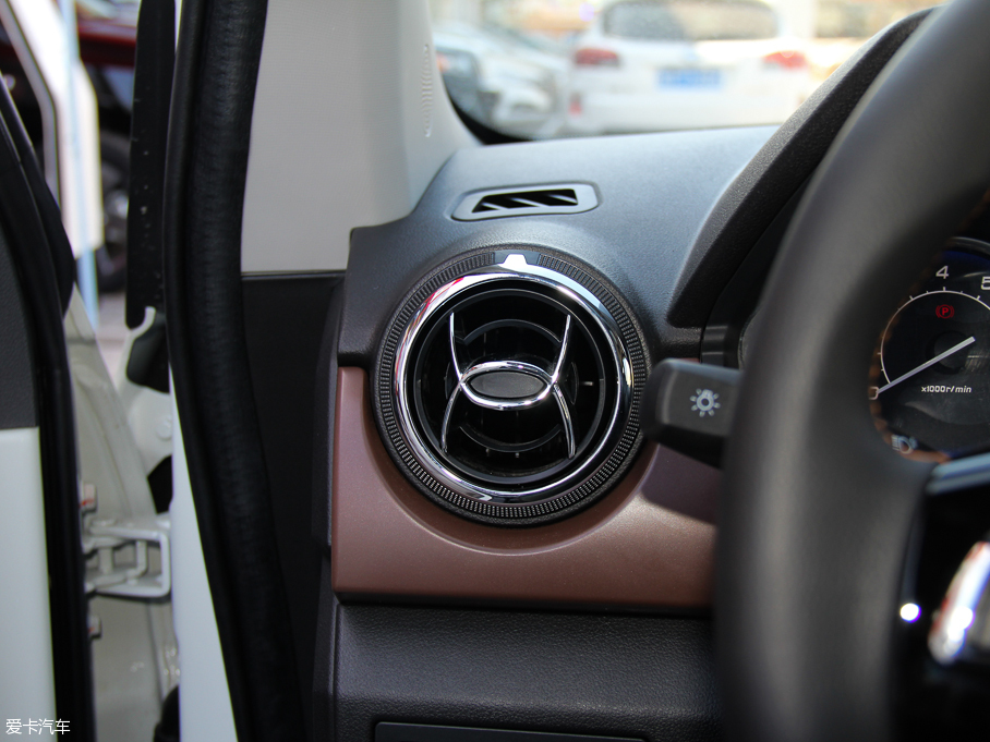 2016�����Q25 1.5L �քӘ��۰�