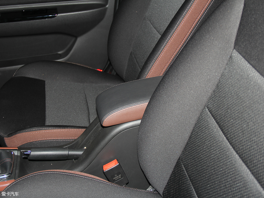 2016�����Q25 1.3L ������