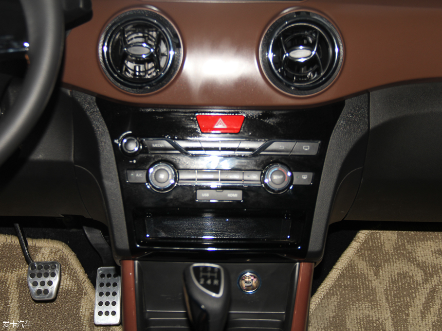 2016�����Q25 1.3L ������