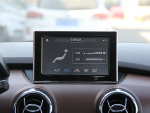 2016款1.5L 手动乐慧版 中控区