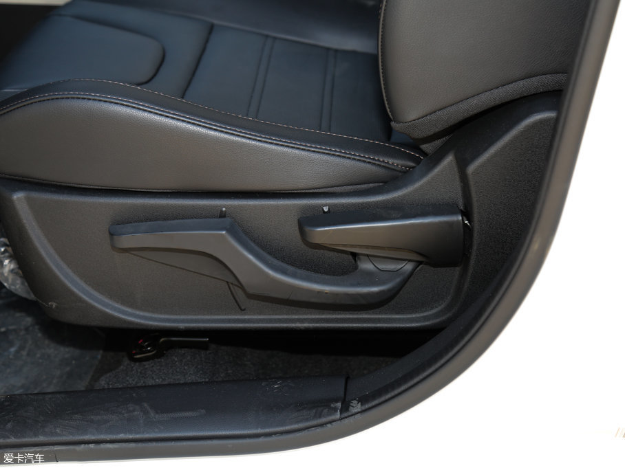 2016�����Q35 1.5L �ք��Ųʰ�