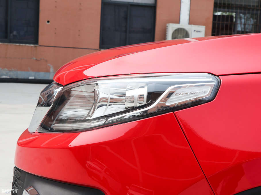 2016Q35 1.5L Ԅ(dng)ǰ