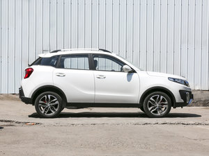 2016款1.5L 手动炫彩版 整体外观