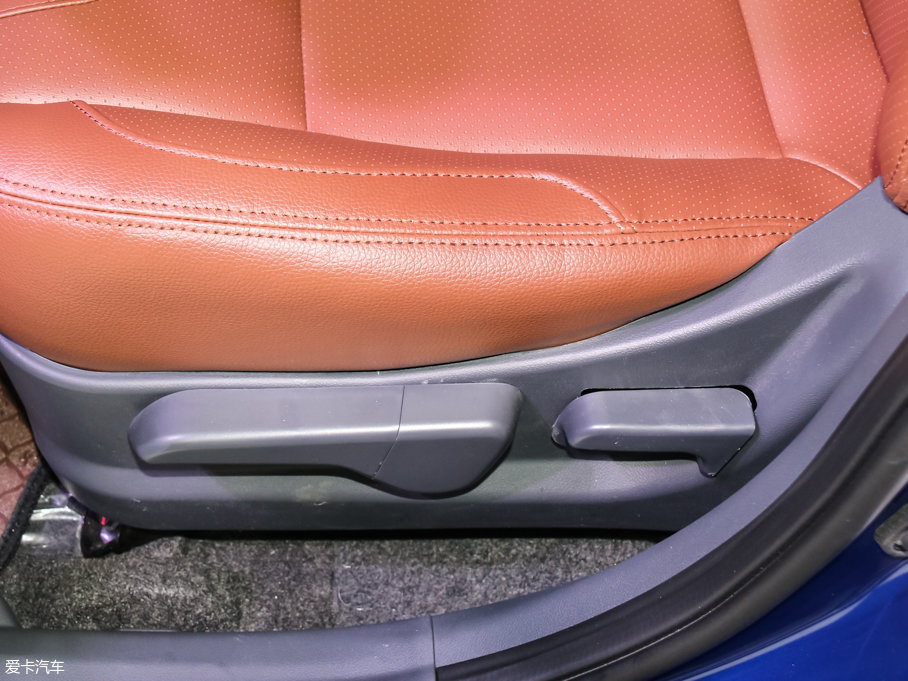 2017�����M70 1.5L �քӺ��Aœ