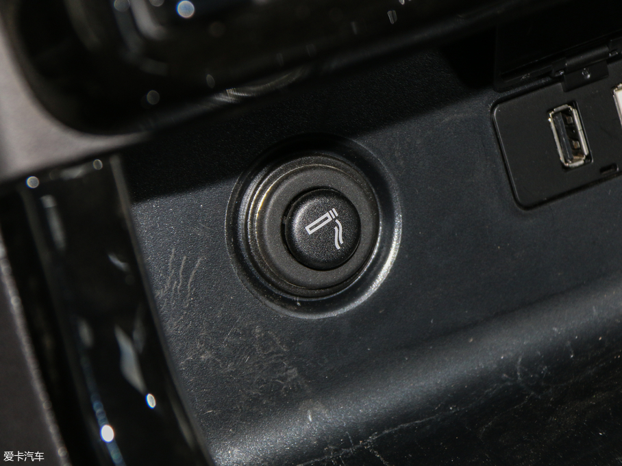 2018�����Q7 1.5T CVT���A�� 5��