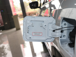 2018款1.5T 手动精英型 5座 细节外观