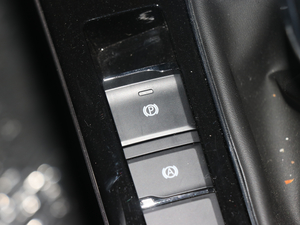 20181.5T ք(dng)Ӣ 5 v܇Ƅ(dng)