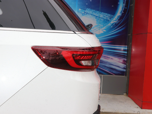 20181.5T քӺA 5 (ji)^