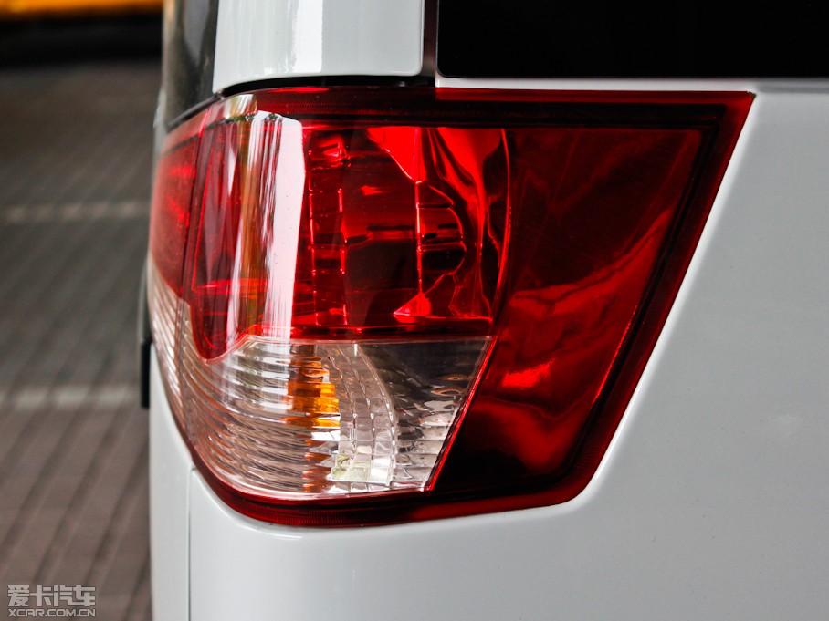 2011 1.5L ք(dng)(bio)(zhn) 7