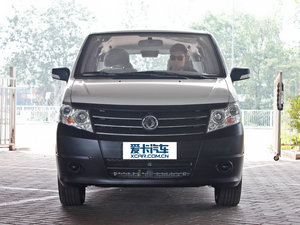 2011款1.5L 手动标准版 7座 正前