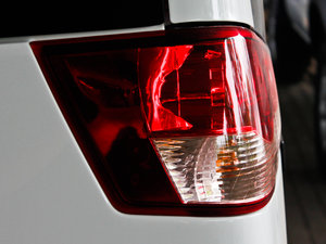 20111.5L քӘ˜ʰ 7 ^