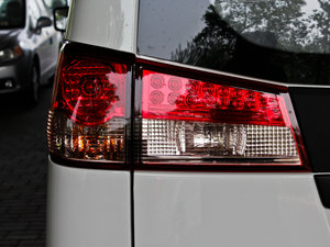 20111.5L քӘ˜ʰ 7 ^