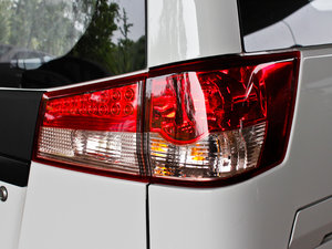 20111.5L քӘ˜ʰ 7 ^