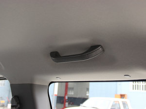 2013款1.5L 手动标准版 7座 国V 空间座椅
