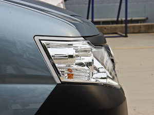 2013款1.5L 手动标准版 7座 国V 细节外观